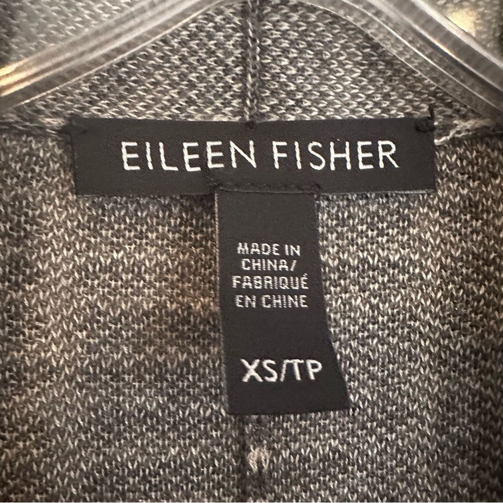 Eileen Fisher Tencel Wool Blend Cardigan Sweater Women's XS Gray Long Sleeve‎ - Picture 4 of 8